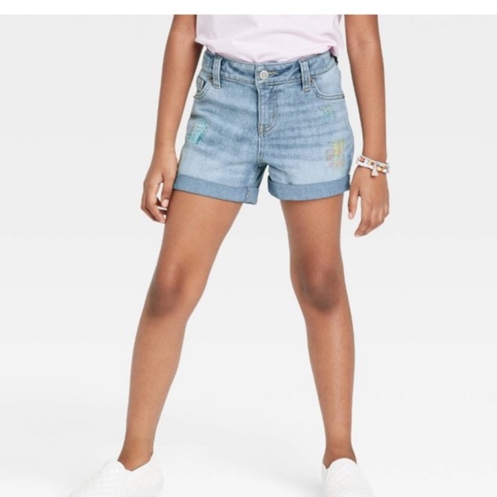 NWT Super stretch pastel embroidered jean shorts